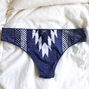 NWOT Rip Curl skimpy bathing suit bottoms